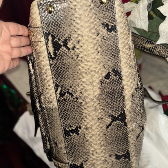 Coach Hampton Miranda Snake print limited edition Rare in pristine condition - Picture 8 of 8